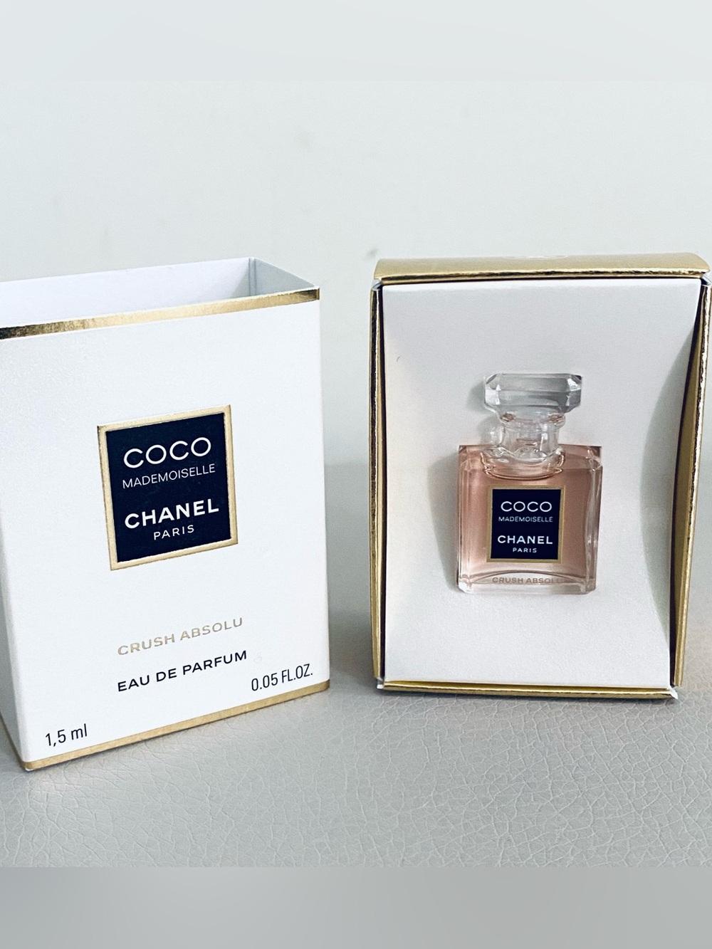 Chanel Coco Mademoselle Crush Absolu miniature, so hard to get, gift from Chanel